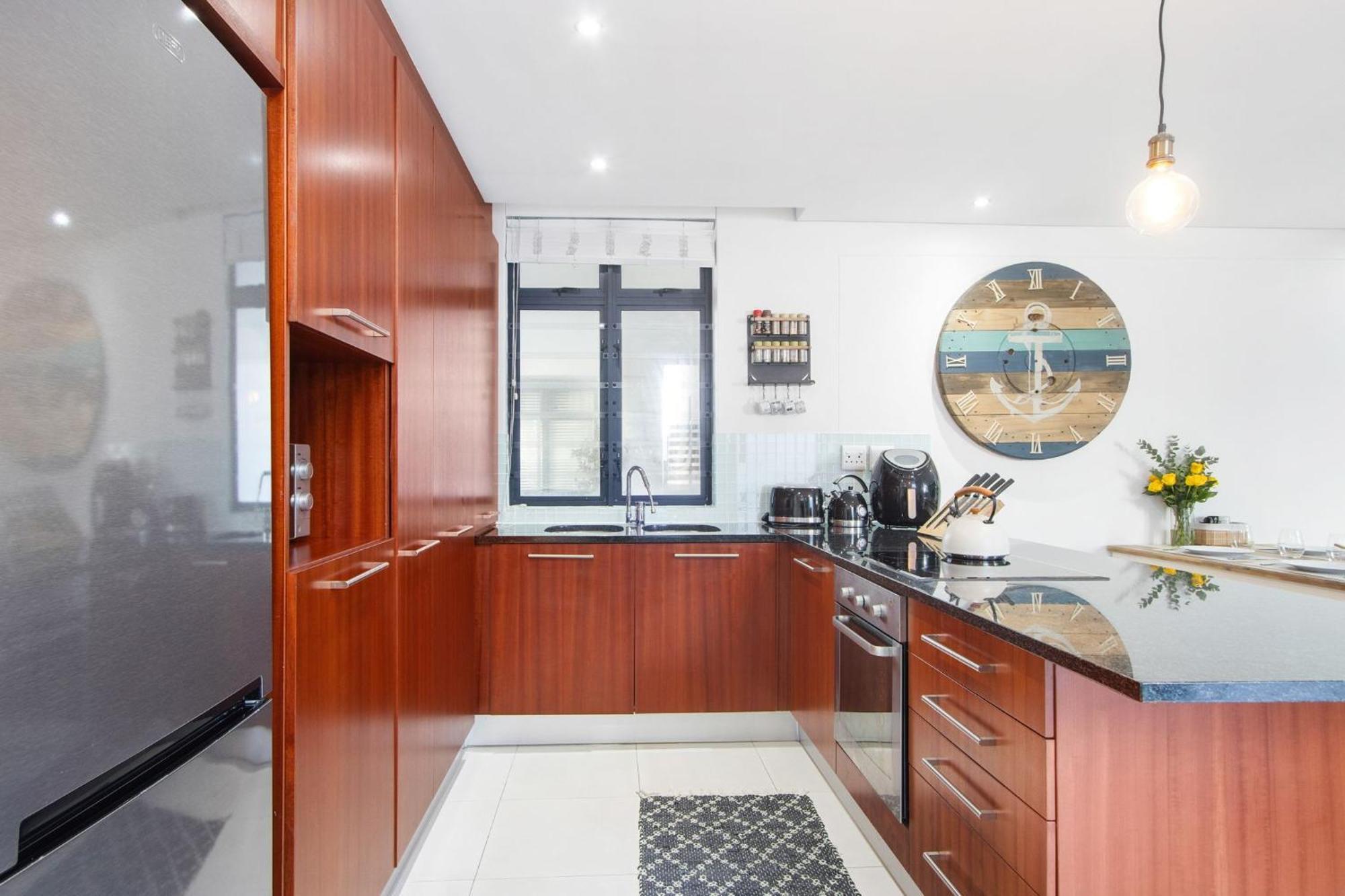 Eden On The Bay 187 By Host Agents Apartment *